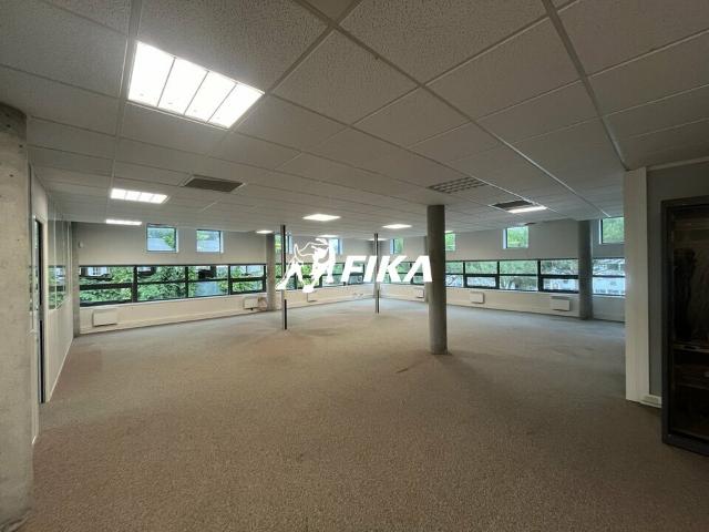 Bureau vente à Bordeaux, Mérignac