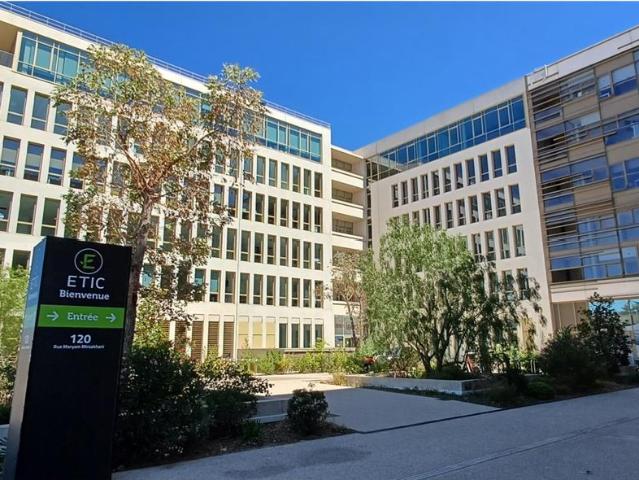 Bureau vente à Montpellier, Port Marianne