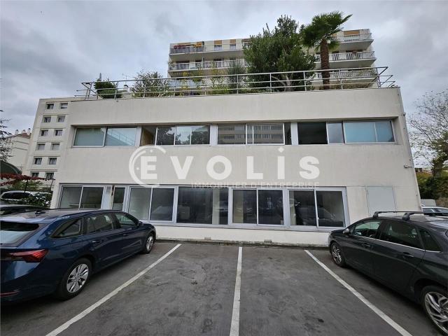Bureau vente à Antony, Montrouge