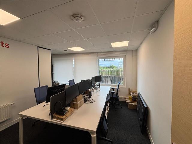 Bureau vente à Nantes