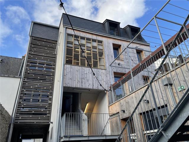 Bureau vente à Nantes