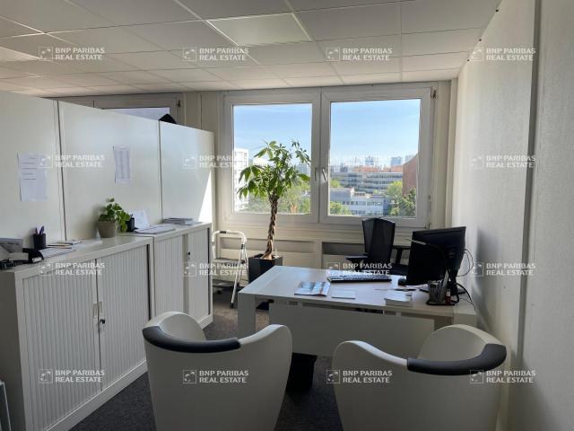 Bureau vente à Nantes
