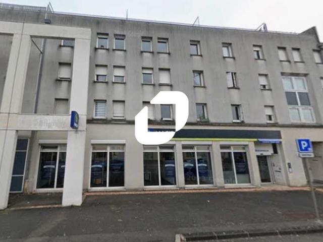 Bureau vente à Cour St Sauveur, Nevers