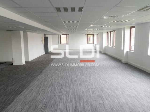 Bureau vente à Lyon, Métropole de Lyon