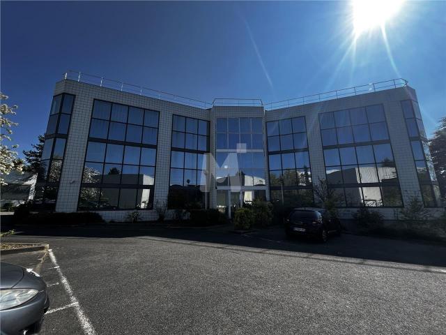 Bureau vente à Palaiseau