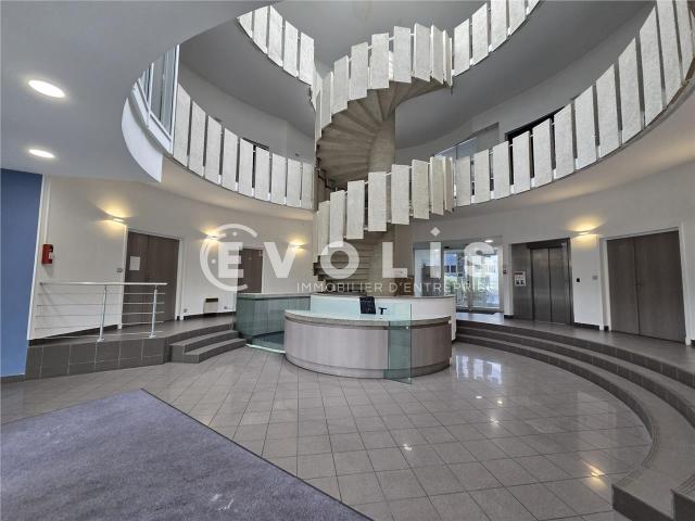 Bureau vente à Palaiseau