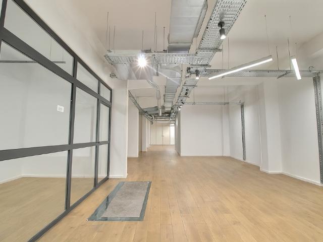 Bureau vente à Paris, Île-de-France