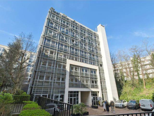 Bureau vente à Paris, Île-de-France