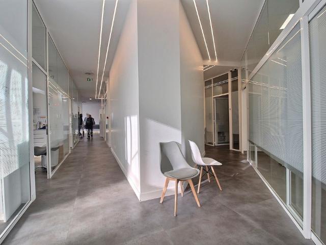 Bureau vente à Paris, Île-de-France