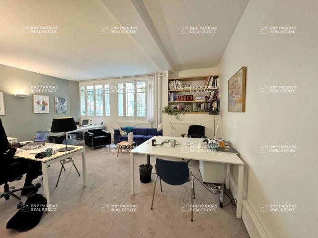 Bureau vente à Paris, Île-de-France