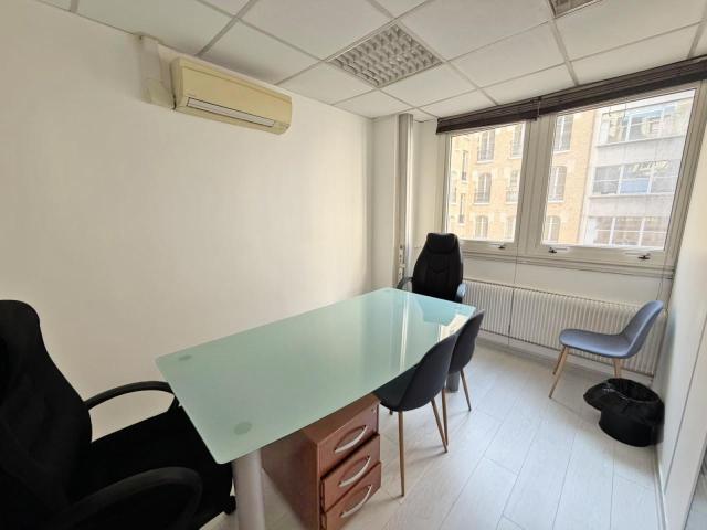 Bureau vente à Paris 9e Arrondissement, Paris