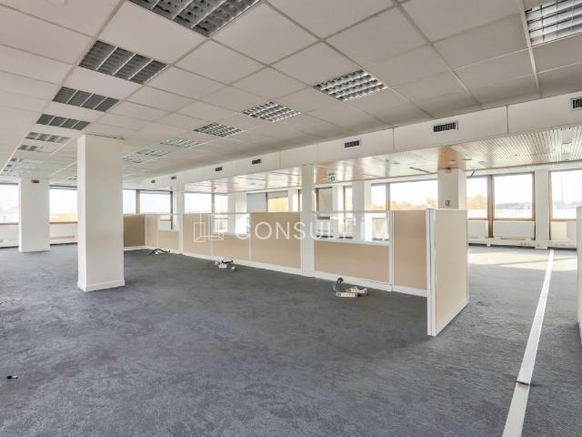 Bureau vente à Nanterre, Saint-cloud