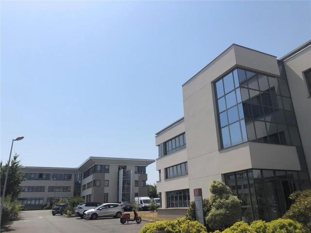 Bureau vente à Rennes, Bretagne