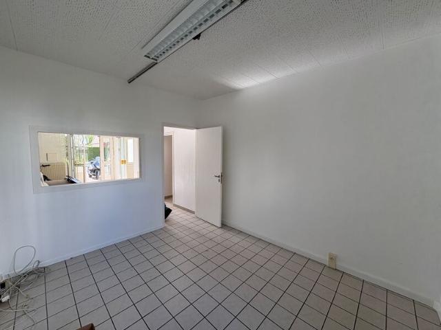 Bureau vente à Orléans
