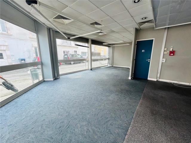 Bureau vente à Saint-Nazaire, Saint-nazaire