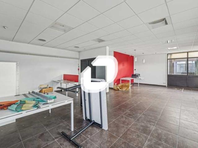 Bureau vente à Pontoise, Saint-ouen-l'aumône