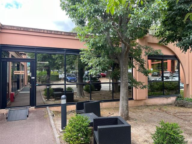 Bureau vente à Grasse, Valbonne