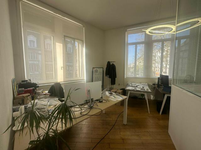 Bureau vente à Strasbourg, Hoenheim