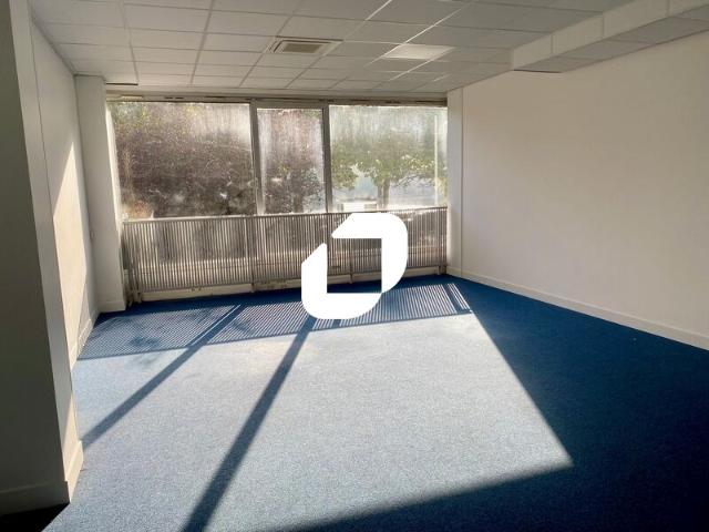 Bureau vente à Nanterre, Suresnes