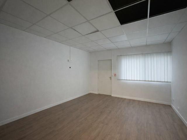 Bureau vente à Tours