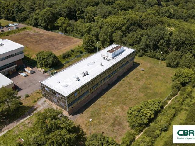 Bureau vente à Val-de-Reuil, Eure