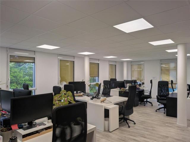 Bureau vente à Vannes, Bretagne