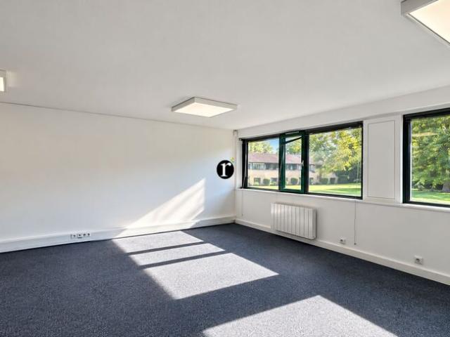 Bureau vente à Cousinerie, Villeneuve-d'Ascq