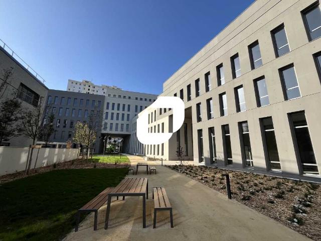Bureau vente à Lyon, Métropole de Lyon