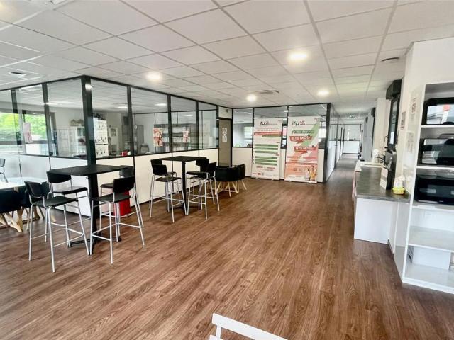 Bureau location à Bourg-en-Bresse, Bourg-en-bresse
