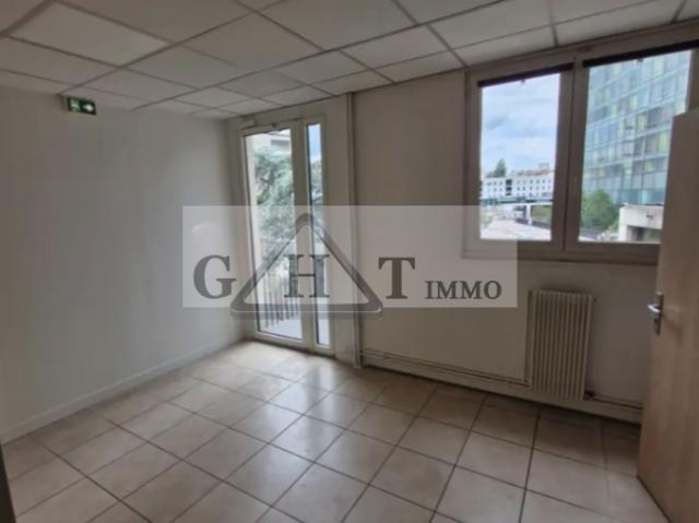 Bureau location à Bobigny, Vaux-montreuil