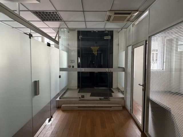 Bureau vente à Paris, Île-de-France