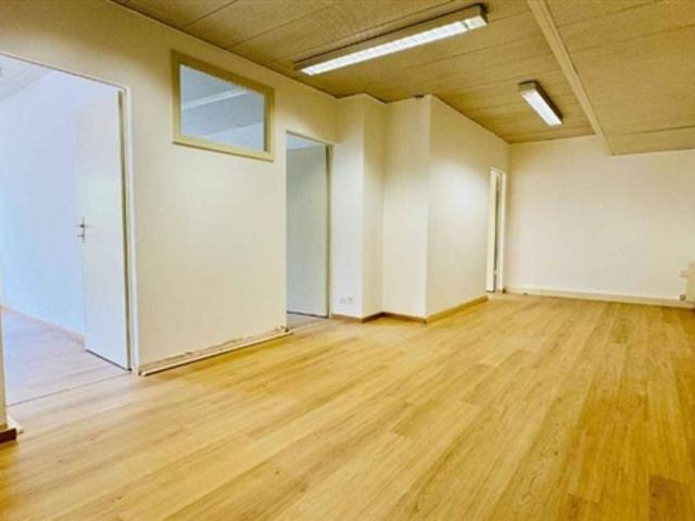 Büro mieten in Conches