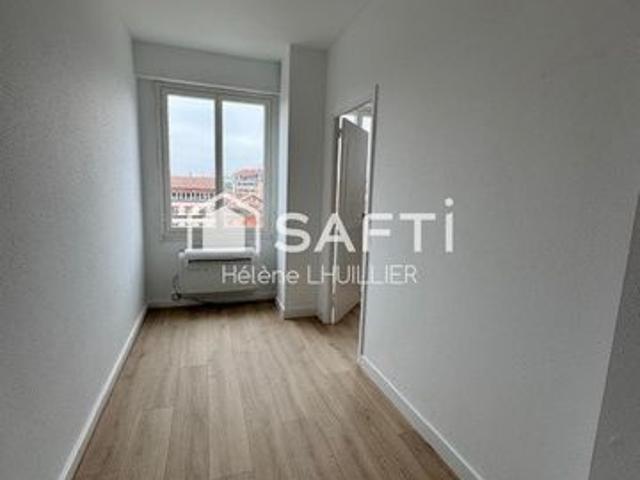 Bureau vente à Toulouse