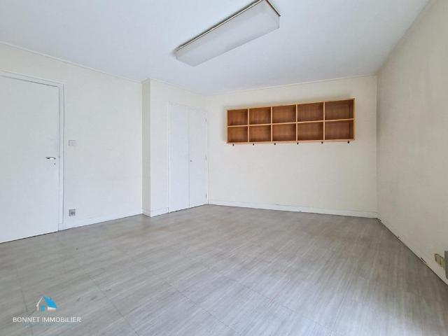 Bureau location à La Sarre, Clermont-Ferrand