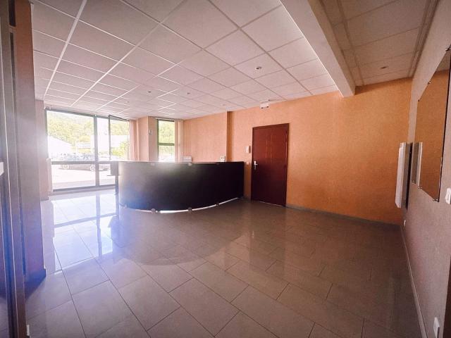 Local Commercial vente à Thann-Guebwiller, Leimbach