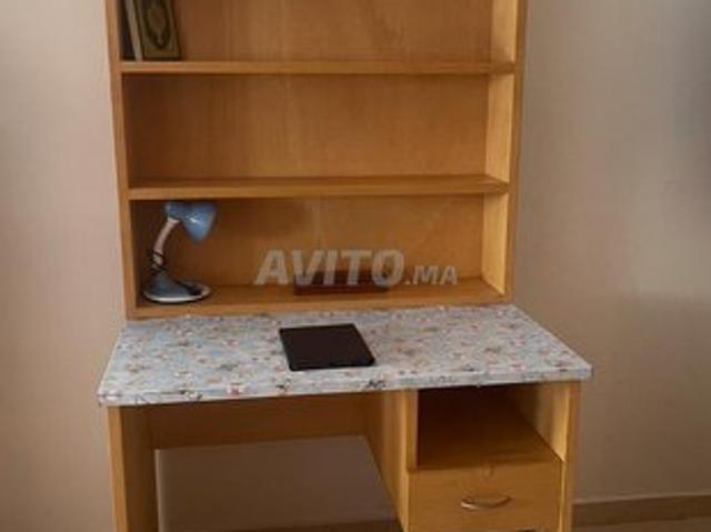 Bureau vente à Rbat