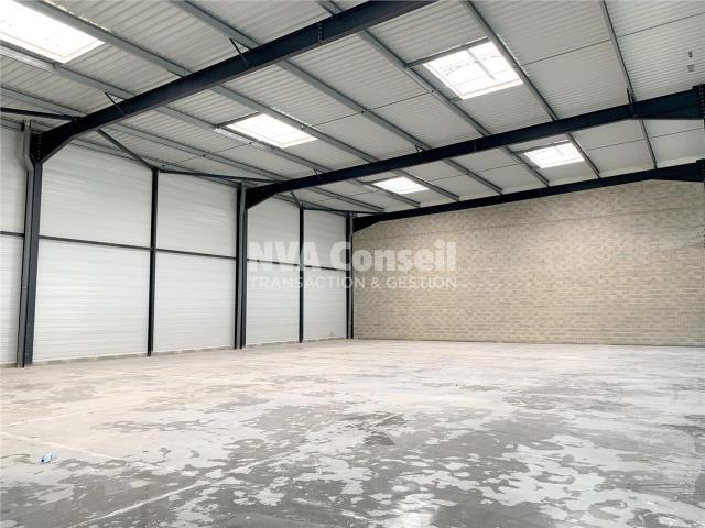 Local Commercial vente à Sarcelles, Louvres