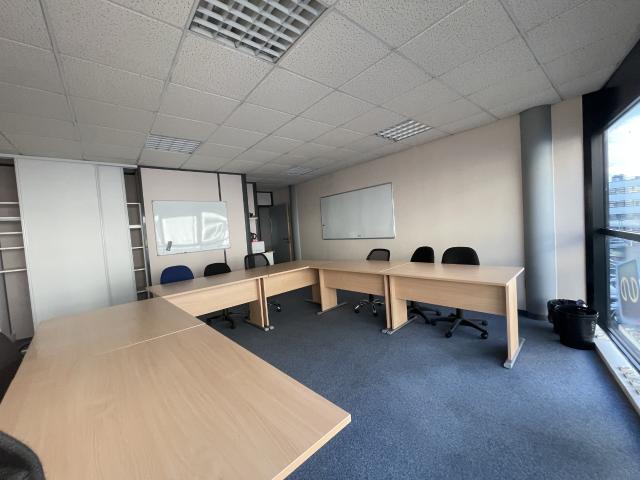 Bureau vente à Le Mans, Université - Ribay