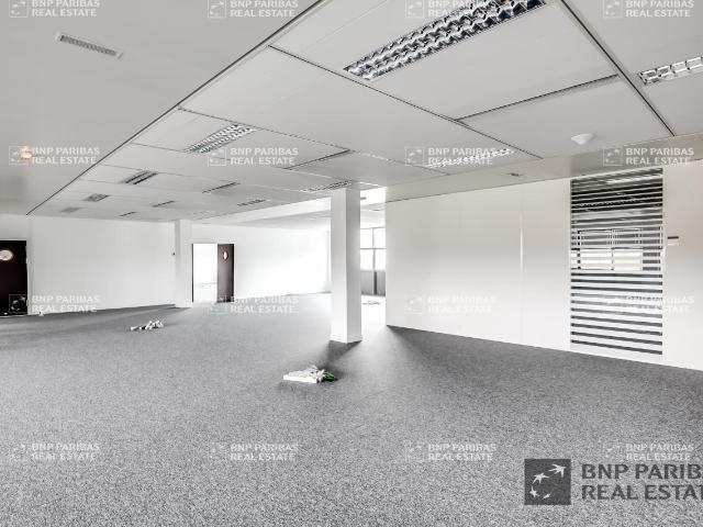Bureau location à Guyancourt, Yvelines