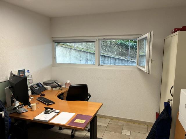 Büro kaufen in Pully, Waadt