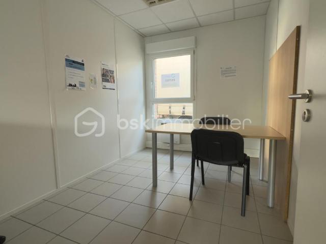 Bureau vente à Arras