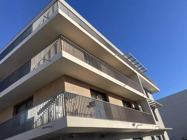 Bureau vente à Arrondissement de Draguignan, Fréjus