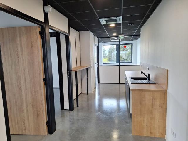 Bureau vente à Bordeaux, Artigues-près-bordeaux