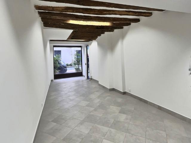 Bureau vente à Paris, Île-de-France