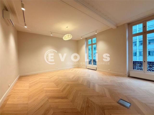 Bureau vente à Paris, Île-de-France
