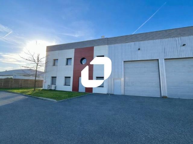 Local Commercial vente à Bourg-en-Bresse, Dagneux