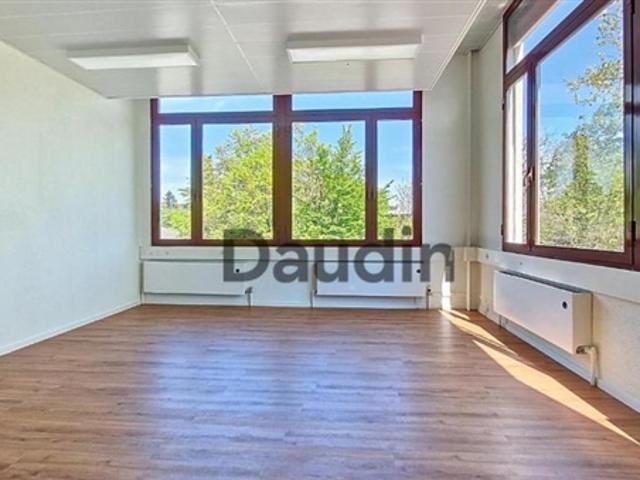 Büro mieten in Meyrin