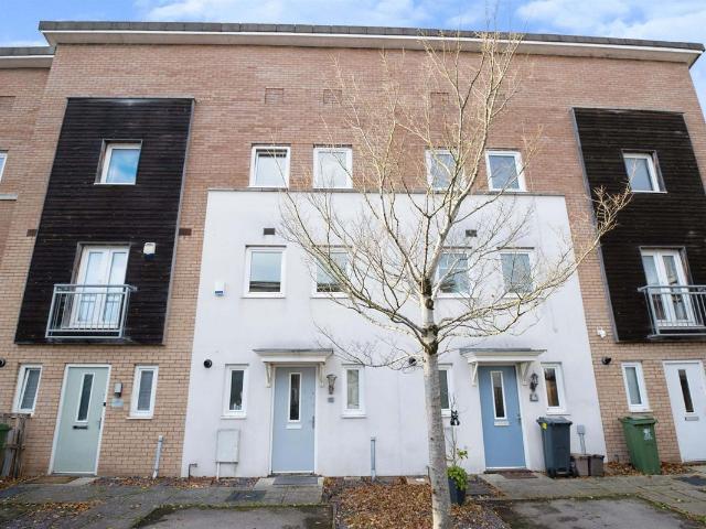 Apartment for rent in Cardiff International Sports Village, Falcon Lodge