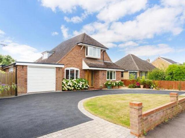 House for sale in Tiddington, Alderminster