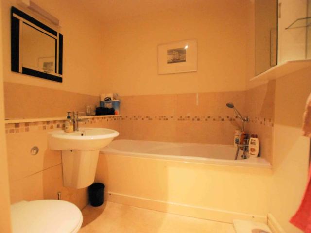 Apartment to rent in Bilboa, North Tipperary